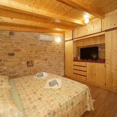 Stone House Lozica Holiday home