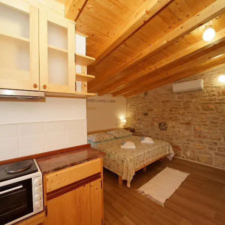 Stone House Lozica Holiday home *
